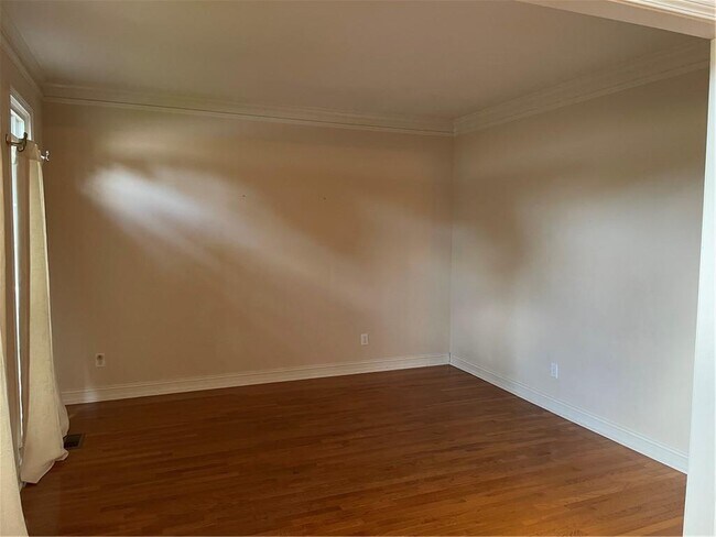 Foto del edificio - 1742 Chattakay Ln