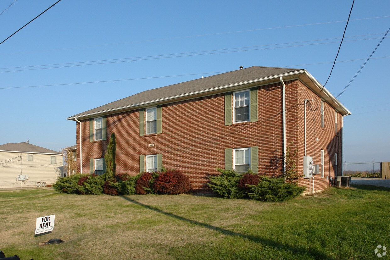 430460 Joy Ave, Mount Washington, KY 40047 Apartments in Mount