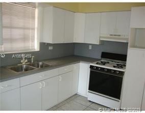 Foto del edificio - 10121 Caribbean Blvd
