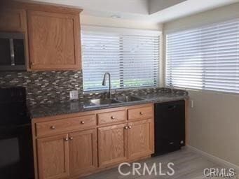 Building Photo - 1371 W Cerritos Ave