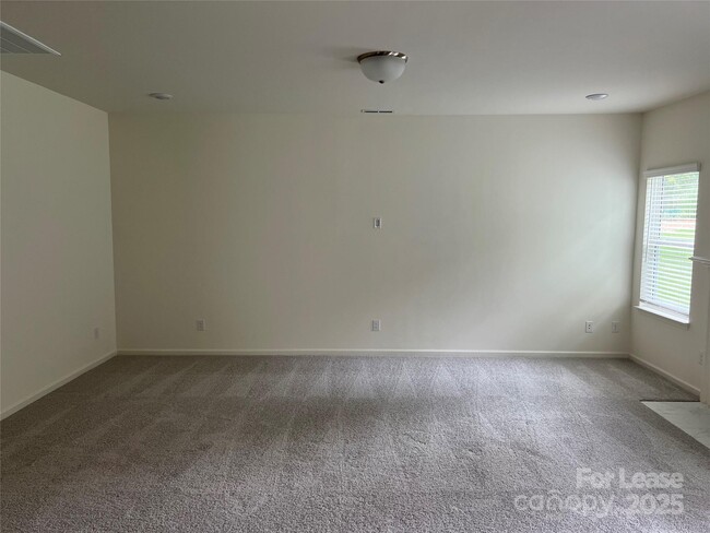 Building Photo - 1274 Scotch Meadows Loop