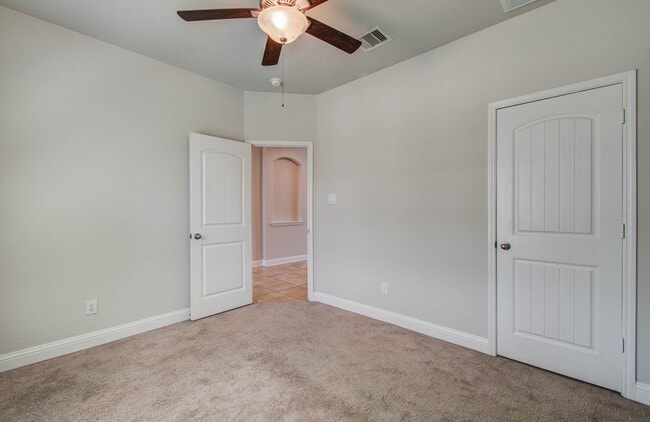 Building Photo - 16114 Devils River Ct