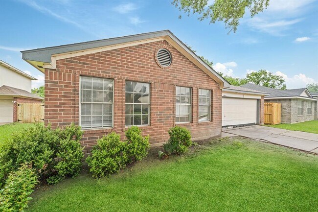 Building Photo - 14915 Dunster Ln