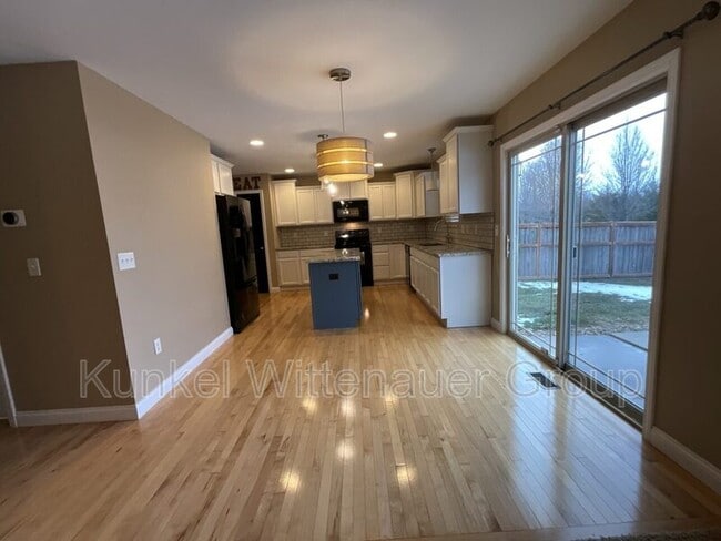 Foto del edificio - 2711 London Ln