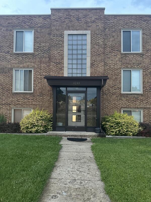 4248 Fulton Pkwy, Cleveland, OH 44144 Condo for Rent in Cleveland, OH