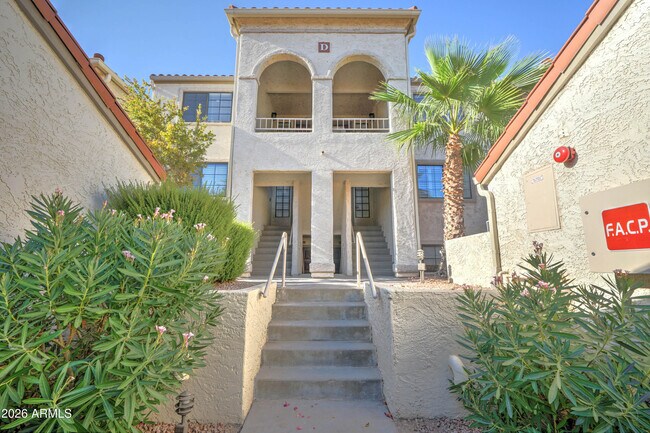 Building Photo - 10080 E Mountain View Rd