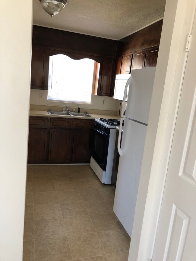 Foto del edificio - Apartment For Rent