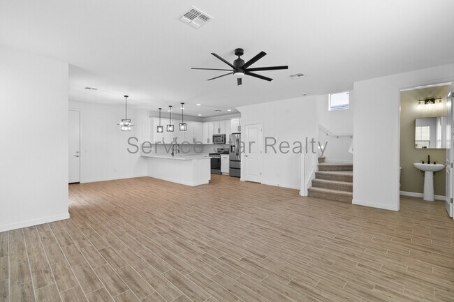 Foto del edificio - 1950 W Hide Trl