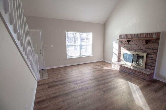 Foto del edificio - 3608 Hermitage Rd