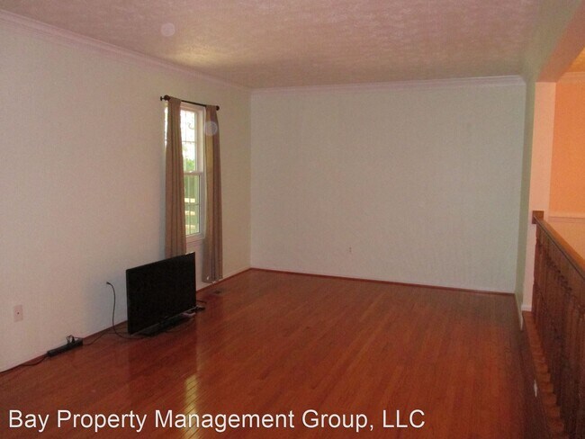 Building Photo - 3 br, 3.5 bath House - 11650 Sun Circle Way