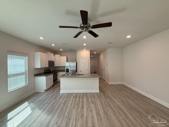 Foto del edificio - 8778 Meadow Flower Ln