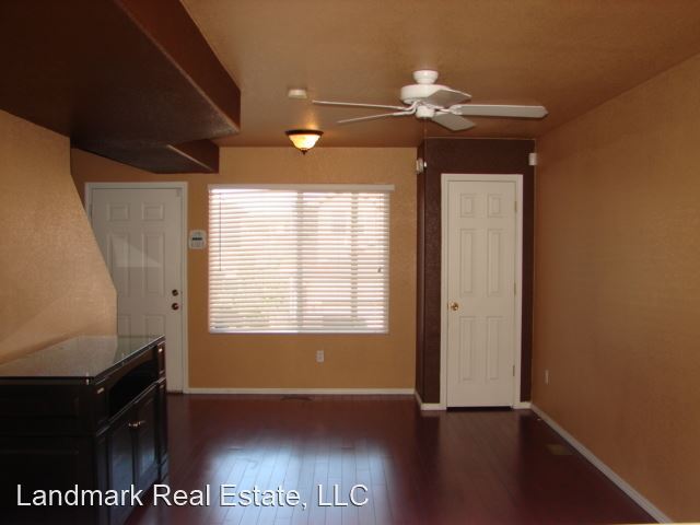 Foto del edificio - 3 br, 2.5 bath House - 7956 Antelope Valle...