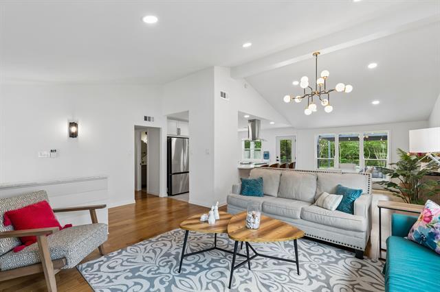 Foto del edificio - 1603 N Waterview Dr