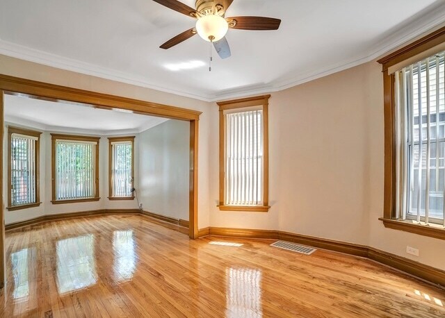Building Photo - 2424 N Lawndale Ave
