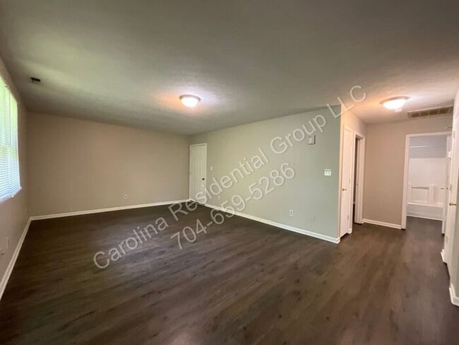 Foto del edificio - 304 Palm St