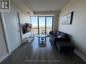 Building Photo - 18 Graydon Hall Dr