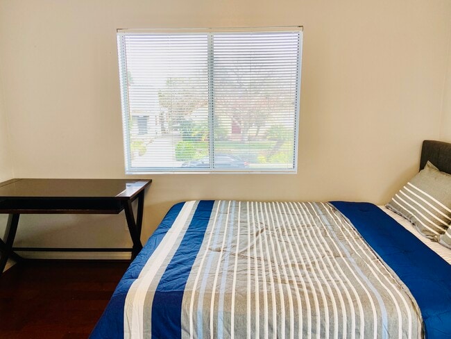 Habitación amueblada - 4060 Garden Ave