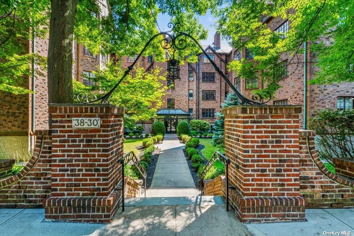 Primary Photo - 38-30 Douglaston Pkwy