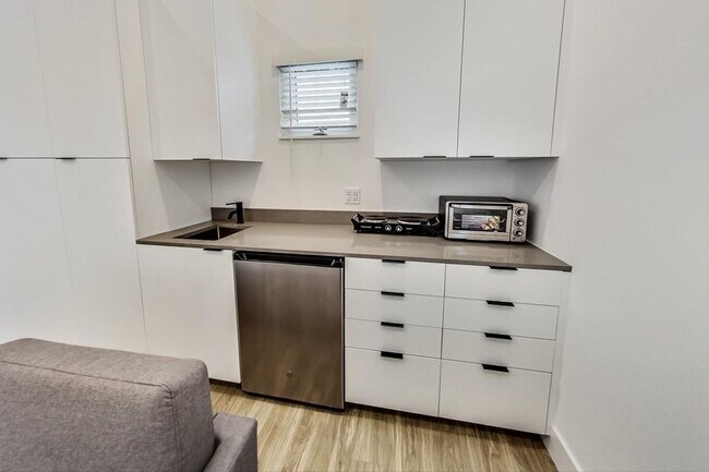 Building Photo - Artthaus Mandela: New Luxury Apartments! 2...