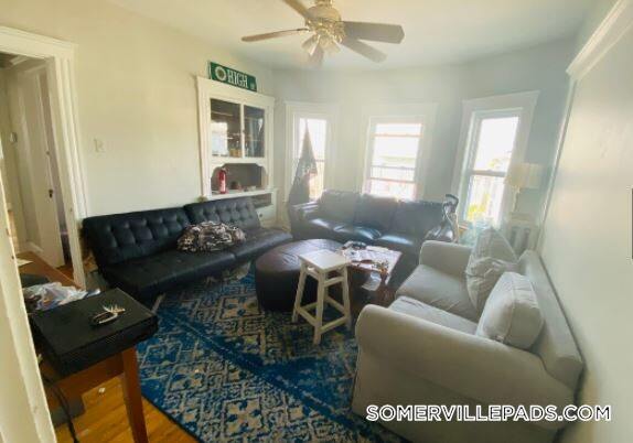 Foto principal - 54 Sunset Rd