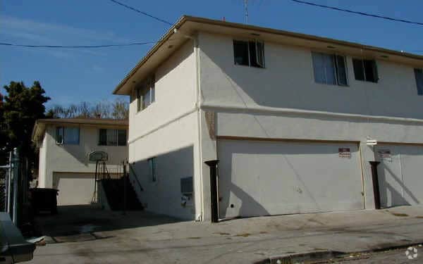 Building Photo - 2523-2533 Mason St