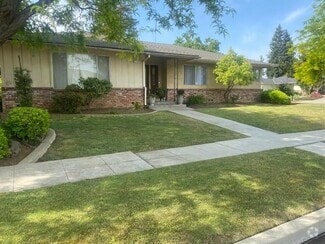 Building Photo - 1739 W Fremont Ave