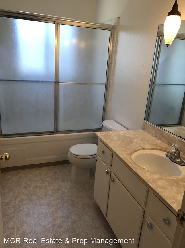 Foto del edificio - 4 br, 2 bath House - 8417 EDGEFIELD WAY