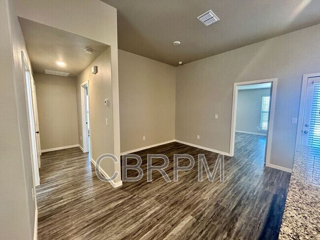 Foto del edificio - 8918 20th St