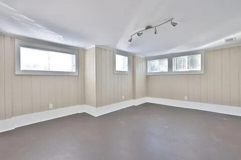 Foto del edificio - 110 Jarvis St