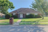 Foto principal - 700 N Meadowlands Dr