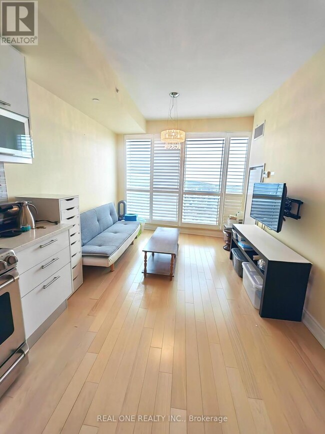 Photo du bâtiment - 388-7388 Yonge St