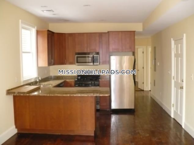 Foto del edificio - 735 Parker St