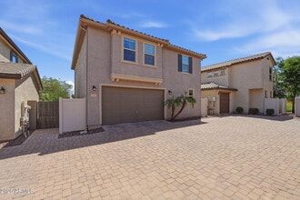 Building Photo - 464 N Ranger Trail