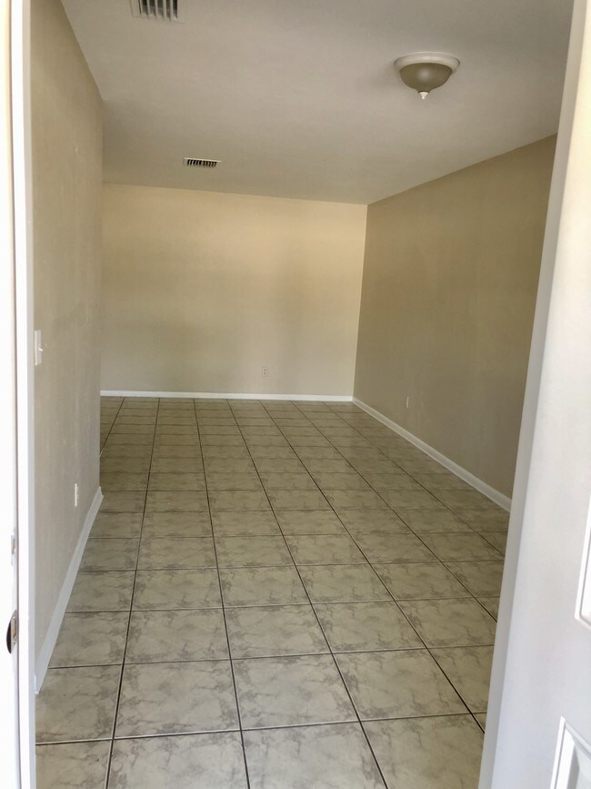 Entrada principal - 224 SW 47th Ter