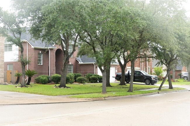 Building Photo - 4619 Zachary Ln