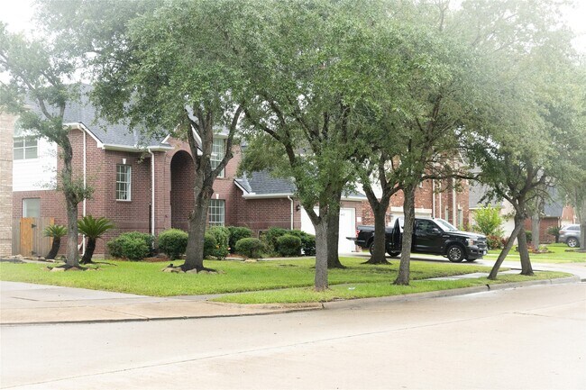 Foto del edificio - 4619 Zachary Ln