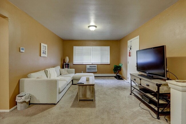 Foto del edificio - 2335 N 1st St