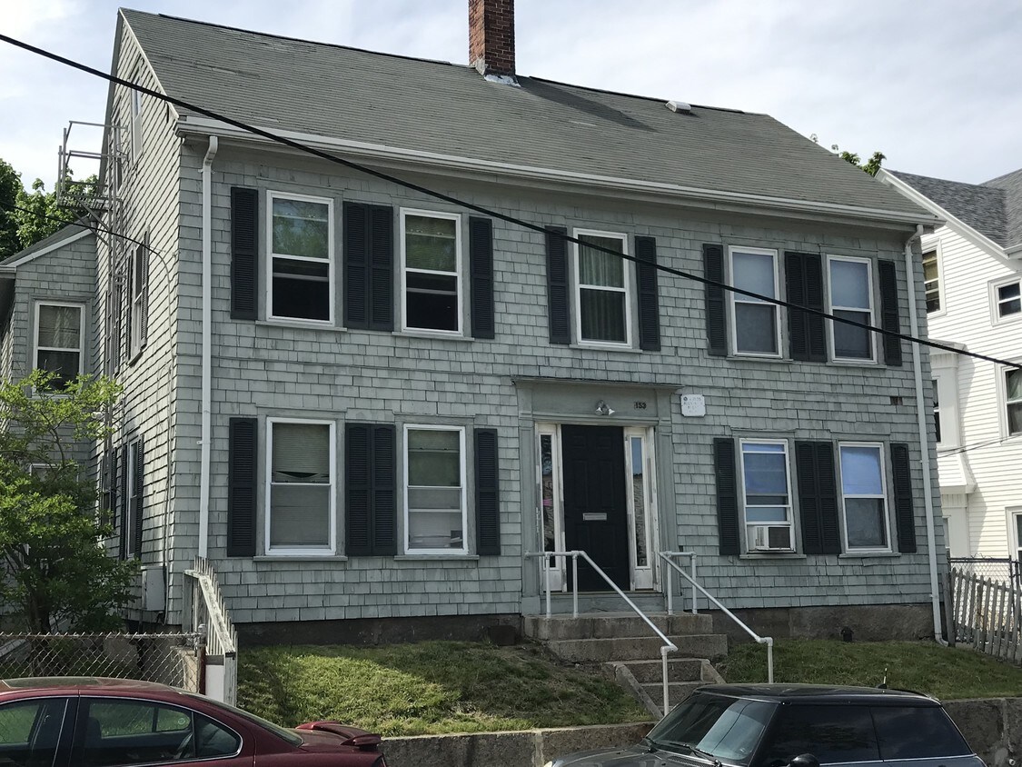 Primary Photo - 153 4th St
