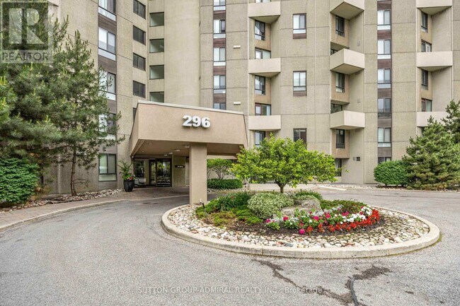 Photo du bâtiment - 296 Mill Rd