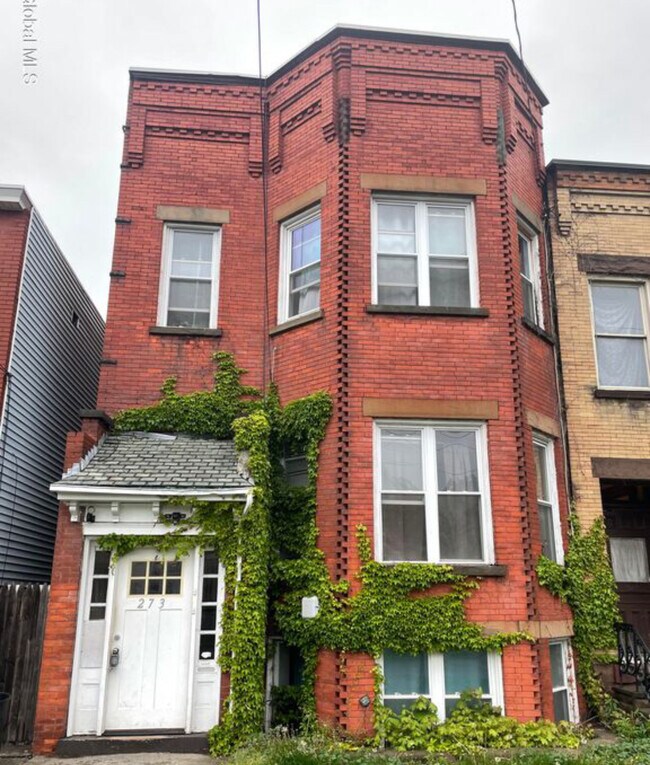 Foto del edificio - 273 Western Ave