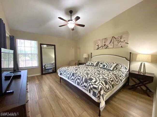Foto del edificio - 3785 Fieldstone Blvd