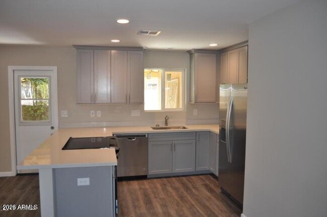 Building Photo - 3739 E Montecito Ave