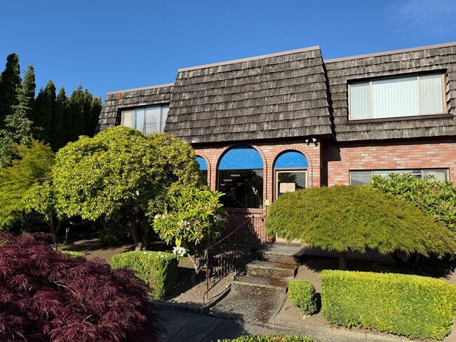 Photo - Ground floor unit in North Everett Apartment