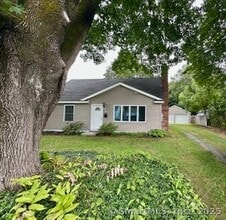Building Photo - 45 Fairchild Dr