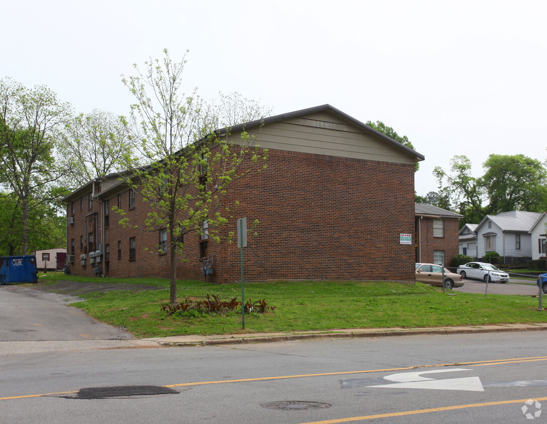 Building Photo - Bon Villa Apartments