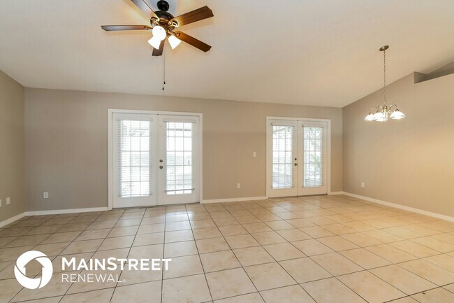 Foto del edificio - 10624 Lake Ralph Dr