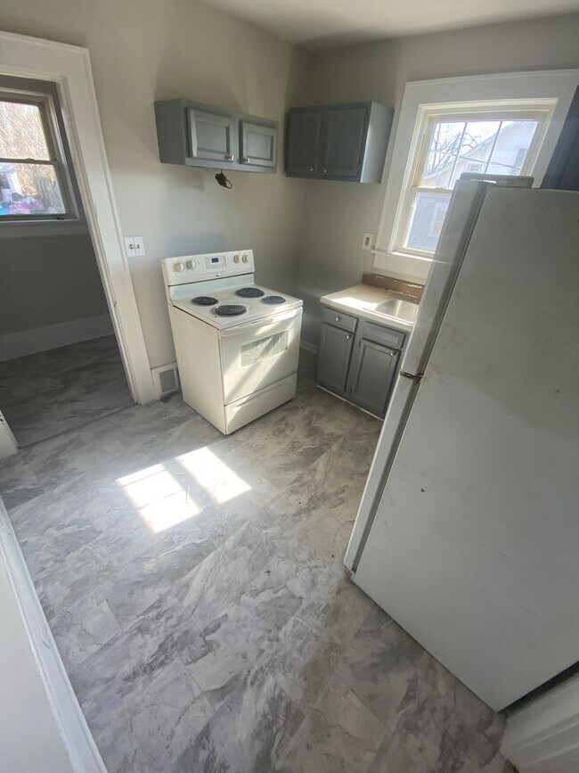 Foto del edificio - 1423 Burrell St NW