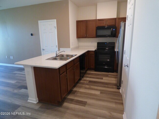 Building Photo - 7876 Merchants Way