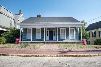 Building Photo - 1031 Bond St