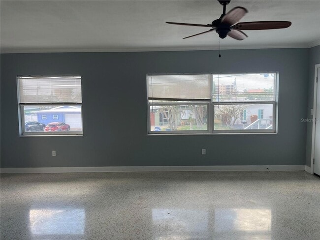 Foto del edificio - 11355 3rd St E